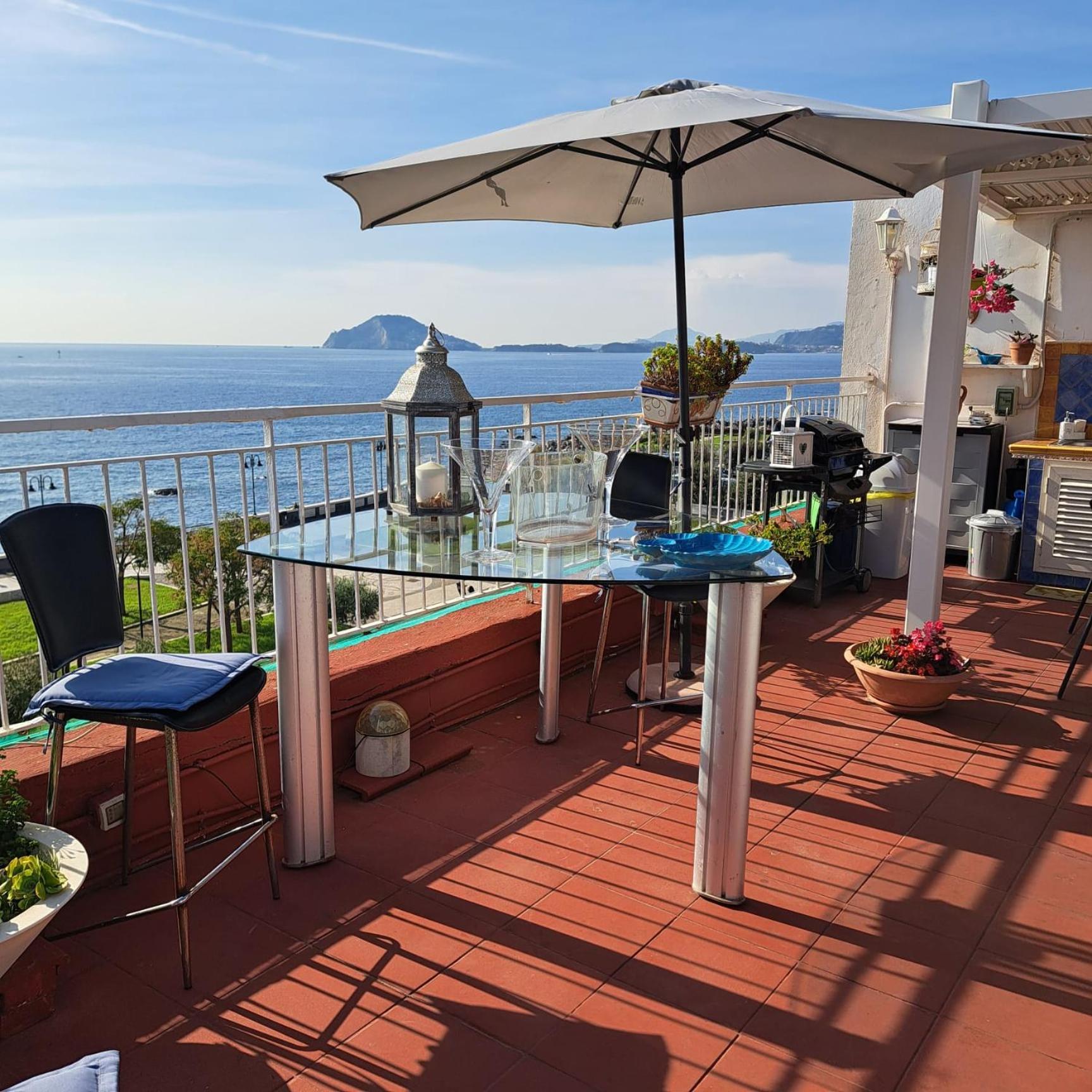 Terrazza Miracapri * Pozzuoli